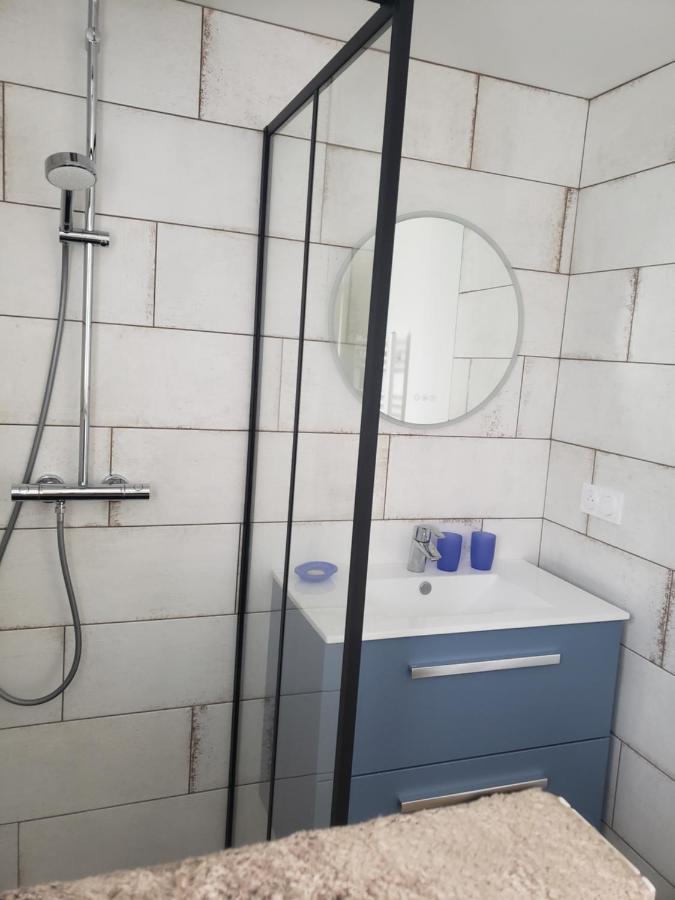 Brise Marine Apartment กรัวซ์ ภายนอก รูปภาพ
